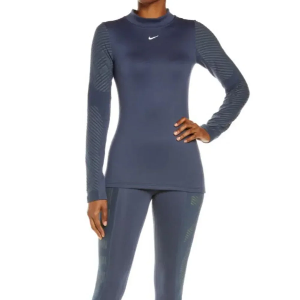 Nike Pro Therma-FIT ADV  Long-Sleeve Top